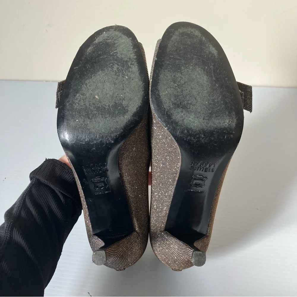 Stuart Weitzman Pyrite Nocturn Glitter Bowover Peep Toe Pumps size 7.5